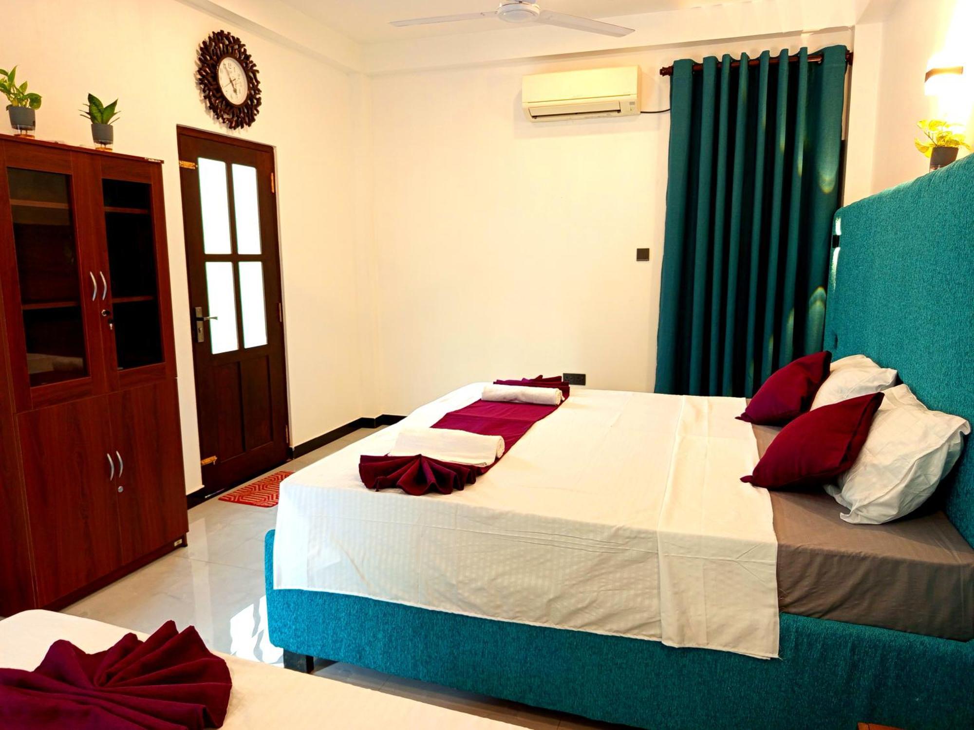 Ferienwohnung Olu Bunk Dikwella Exterior foto