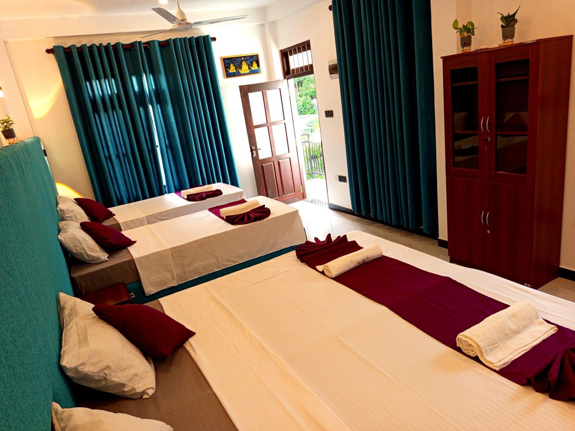 Ferienwohnung Olu Bunk Dikwella Exterior foto